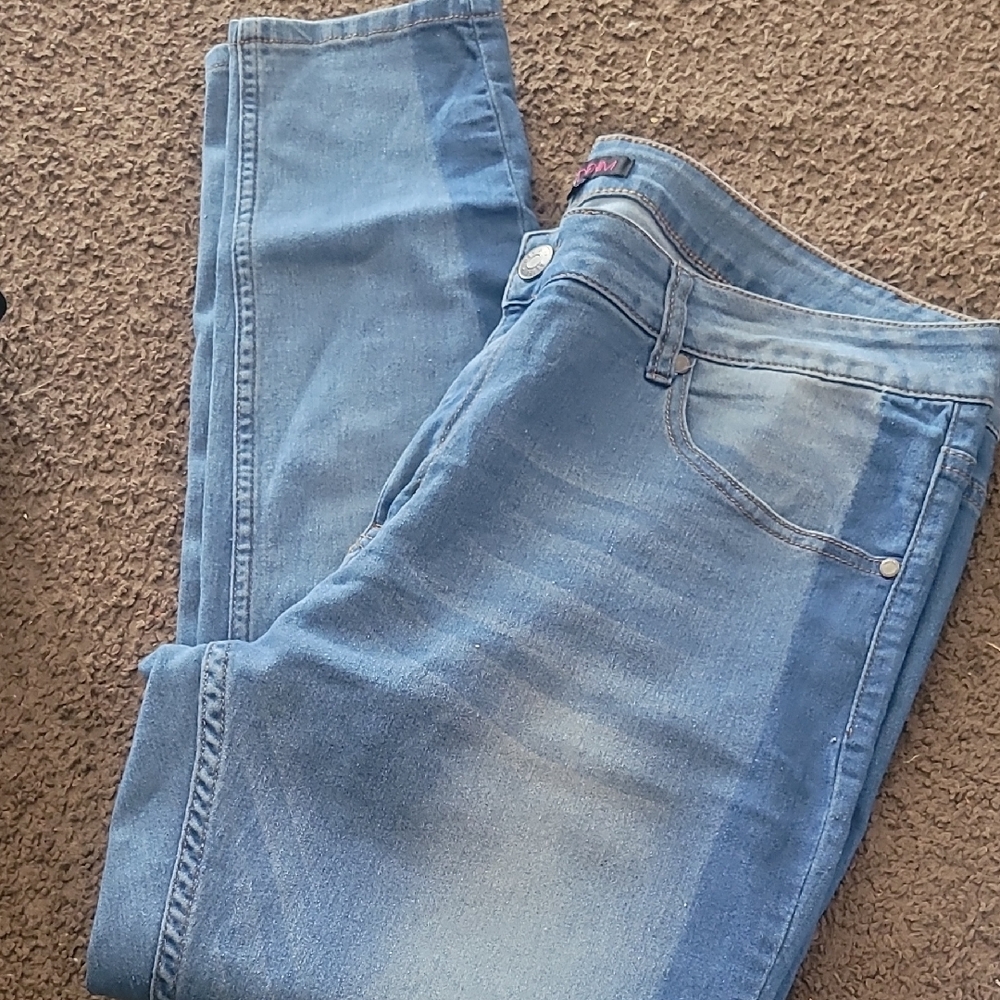 Stylish Blue Denim Jeans